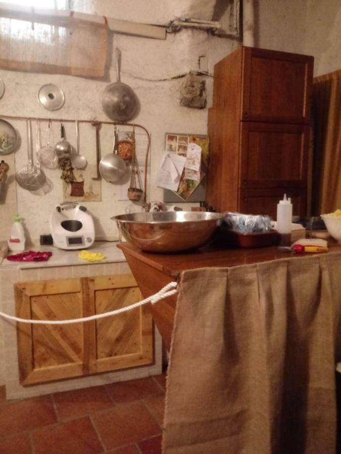 Mal Parata *